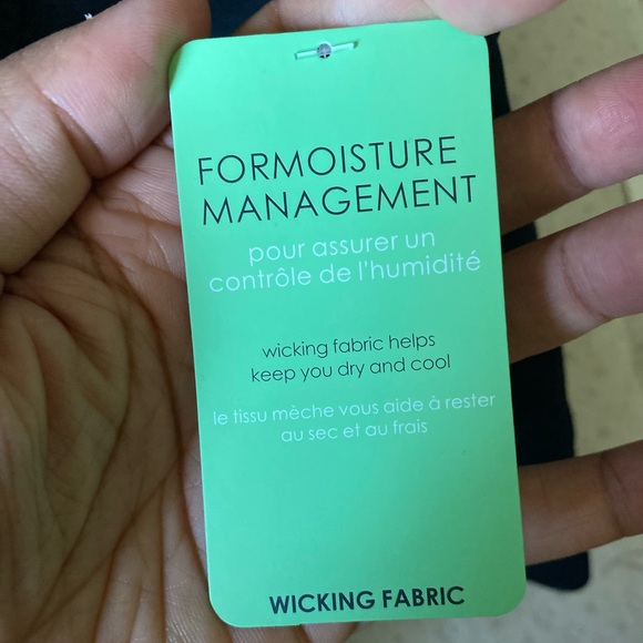 BNWT F21 Crop Tank /Sportsbra - Picture 3 of 4